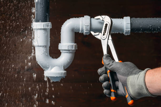 Professional Leak Detection technician working in Brookneal, VA